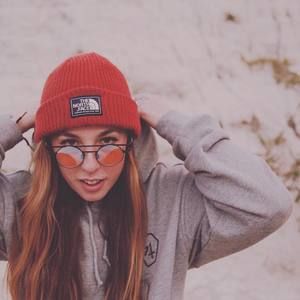 Meet your Posher, Nicola